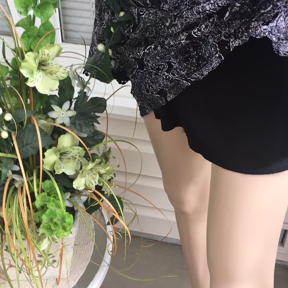 Miami Women’s Dress - Picture 5 of 6